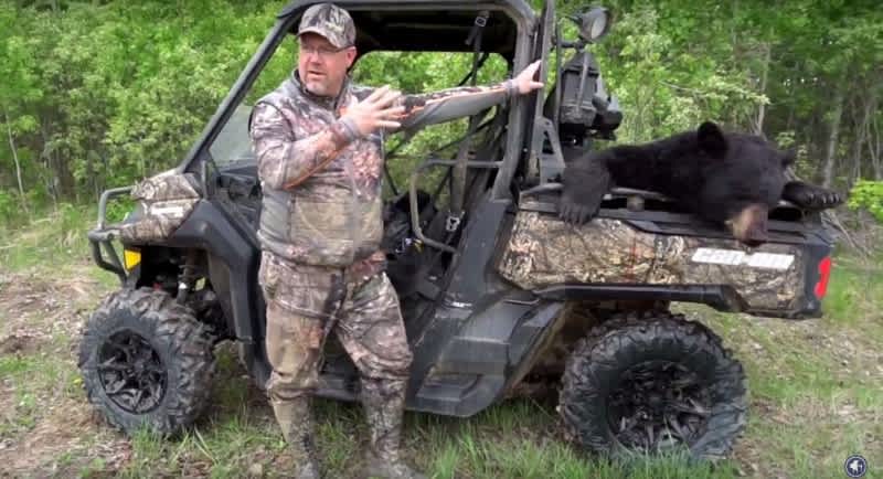 First Look: 2017 Can-Am Defender Mossy Oak Hunting Edition