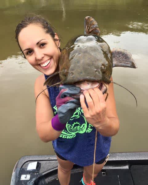 Female News Reporter Hooked on Noodling