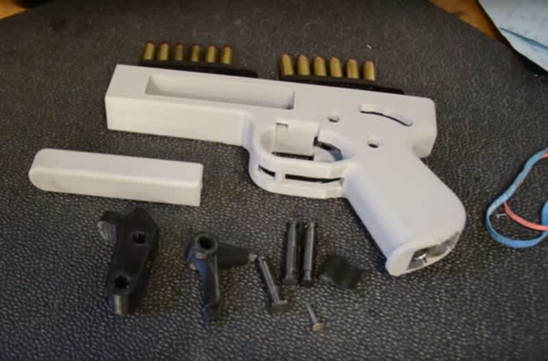 Video: Shooting a 3D Printed .357 Magnum Handgun with a Plastic Barrel