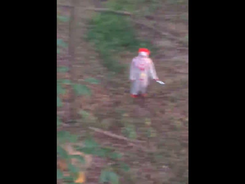 Video: Knife Wielding Clown Terrorizes Bowhunter