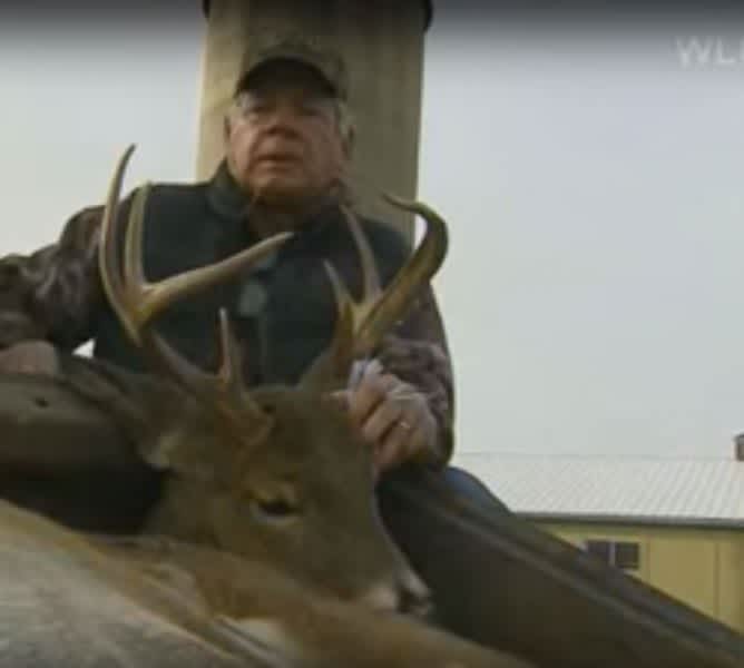 Man Shoots Huge 8-Point Buck, Turns Out to be a Doe With Antlers