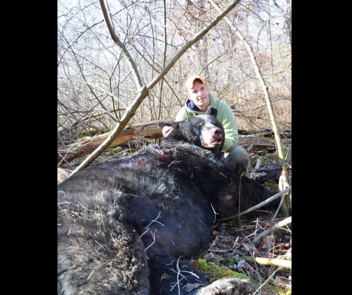Bowhunter Shoots 740-Pound Black Bear from the Ground at 7 Yards!