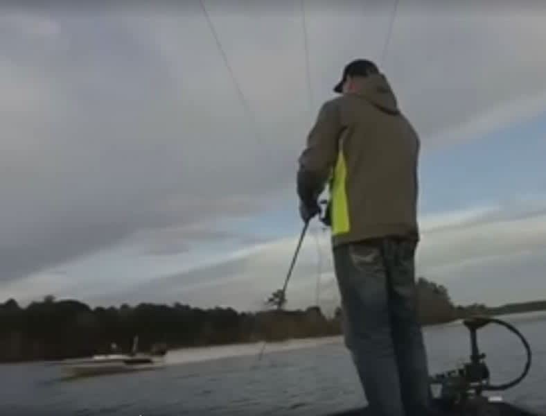 Bass Angler Gets Line Snagged by Clueless Boat Driver