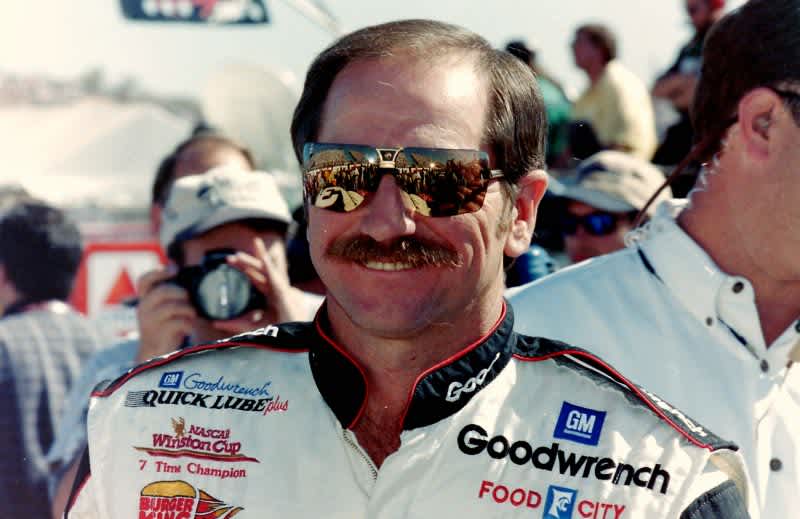 Remember That Time Dale Earnhardt Broke His Hand on a Poacher’s Face for Illegally Shooting a Buck?
