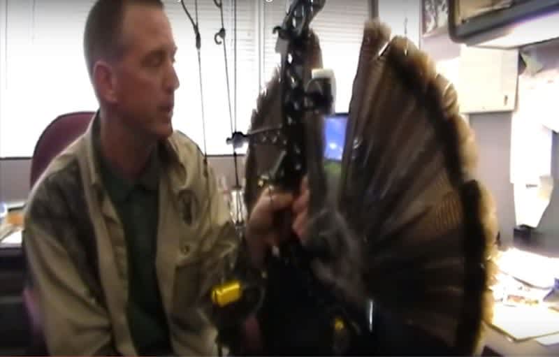 Throwback Thursday Video: DIY Turkey Fan for Bow ‘Reaping’