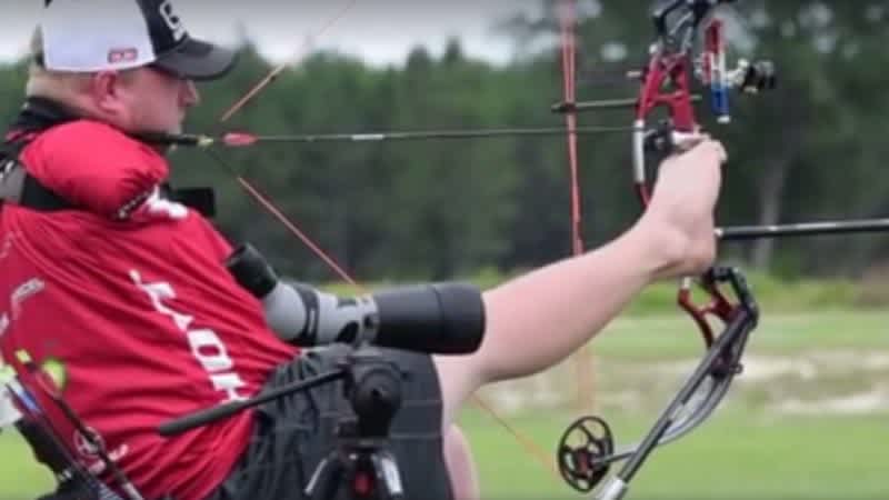 Video: The Armless Archer Shooting in Slow Motion