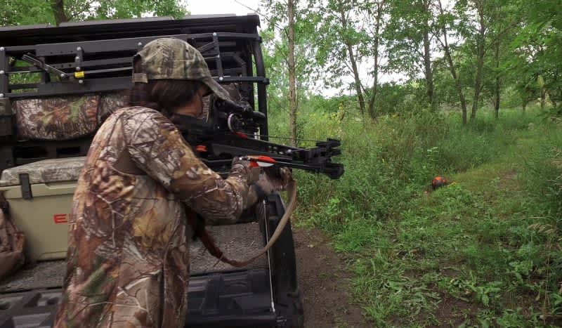 Video: The Best Way to Unload a Crossbow in the Field