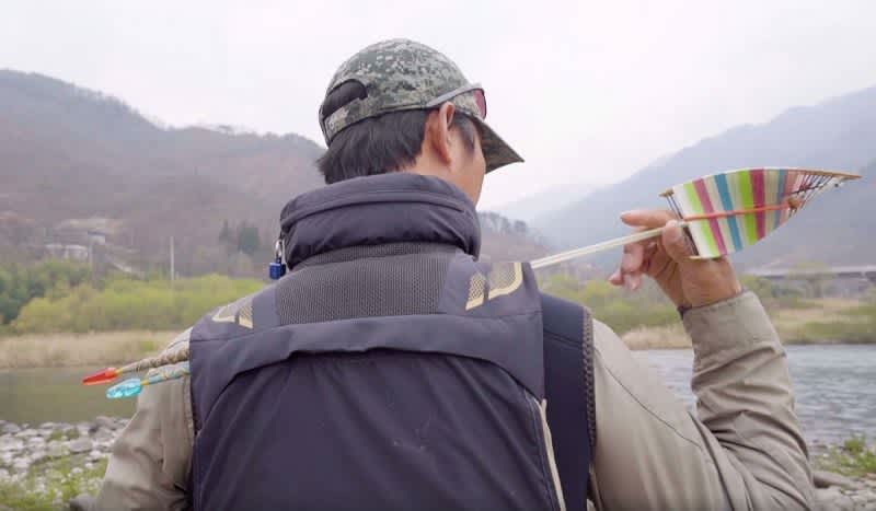 Video: Think You Could Catch a Fish on This Ancient Traditional Korean Fishing Pole?