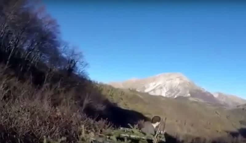 Video: Hunters Film Strong Earthquake as it Shakes Everything Around Them