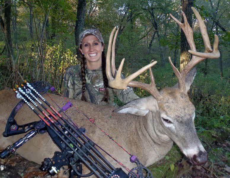 3 Proven Bowhunting Tips for Early Season Whitetails