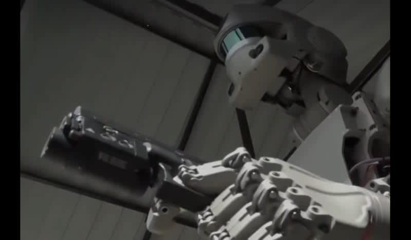 Video: Russia’s FEDOR Robot Can Drive a Car and Even Shoot Guns