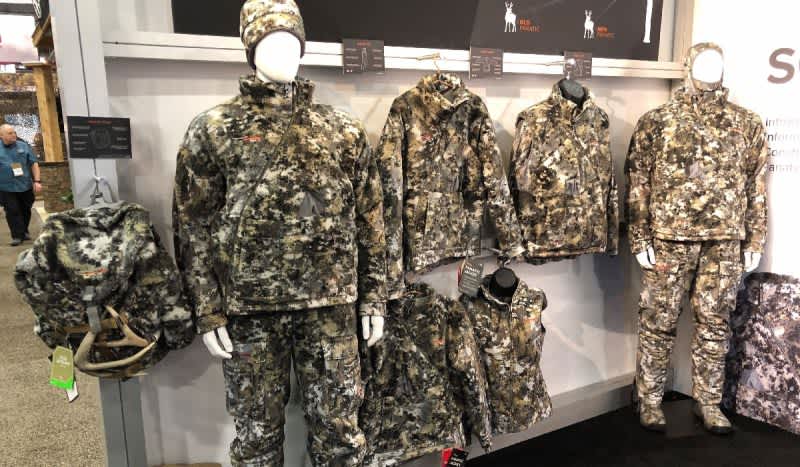 SHOT Show 2019: Sitka Displays New, Redesigned Fanatic System of Ultra-Quiet Whitetail Gear