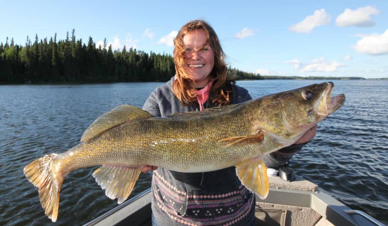 How to Plan the Perfect Family Fishing Vacation in Manitoba