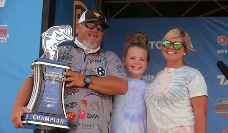 Buddy Gross Nets First Bassmaster Elite Series Victory with Help from Humminbird MEGA 360 Imaging