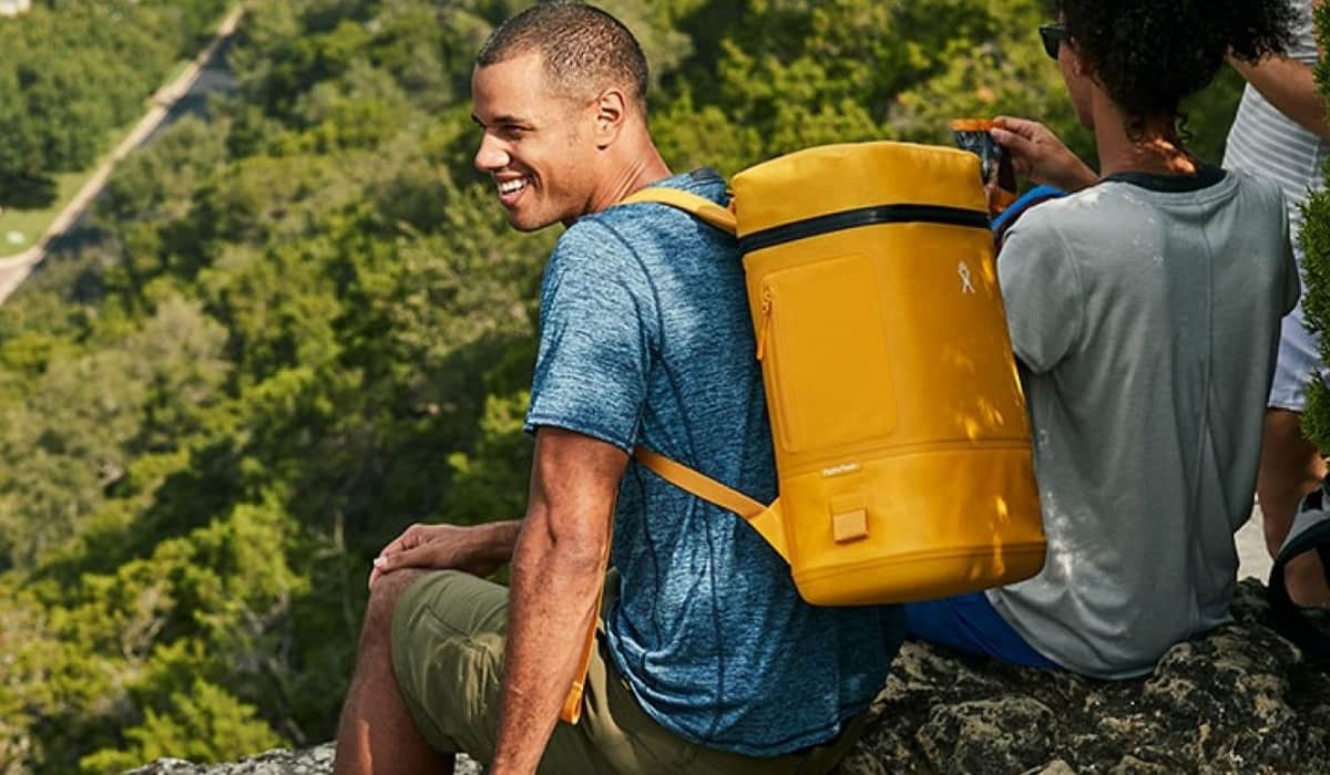 Hydro Flask Unbound Series Soft Cooler Pack - Editor's Pick