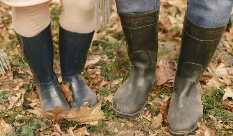 Keeping Your Feet Dry with the Best Rain Boots