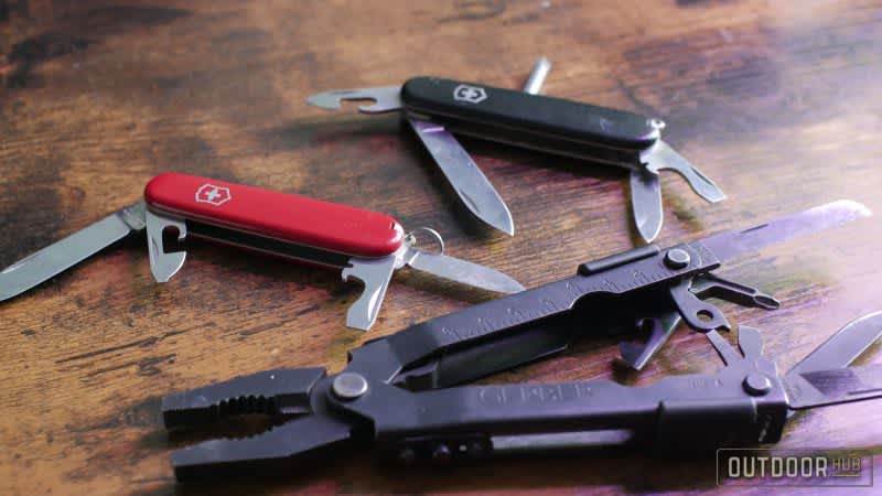 OutdoorHub 2022 Holiday Gift Guide: Multitools for Everyday Carry