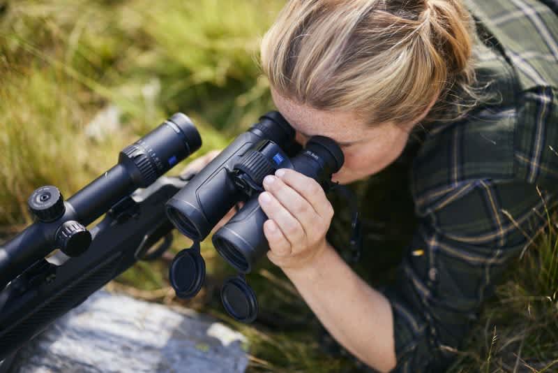 New ZEISS SFL 30 Ultra-Compact Binoculars
