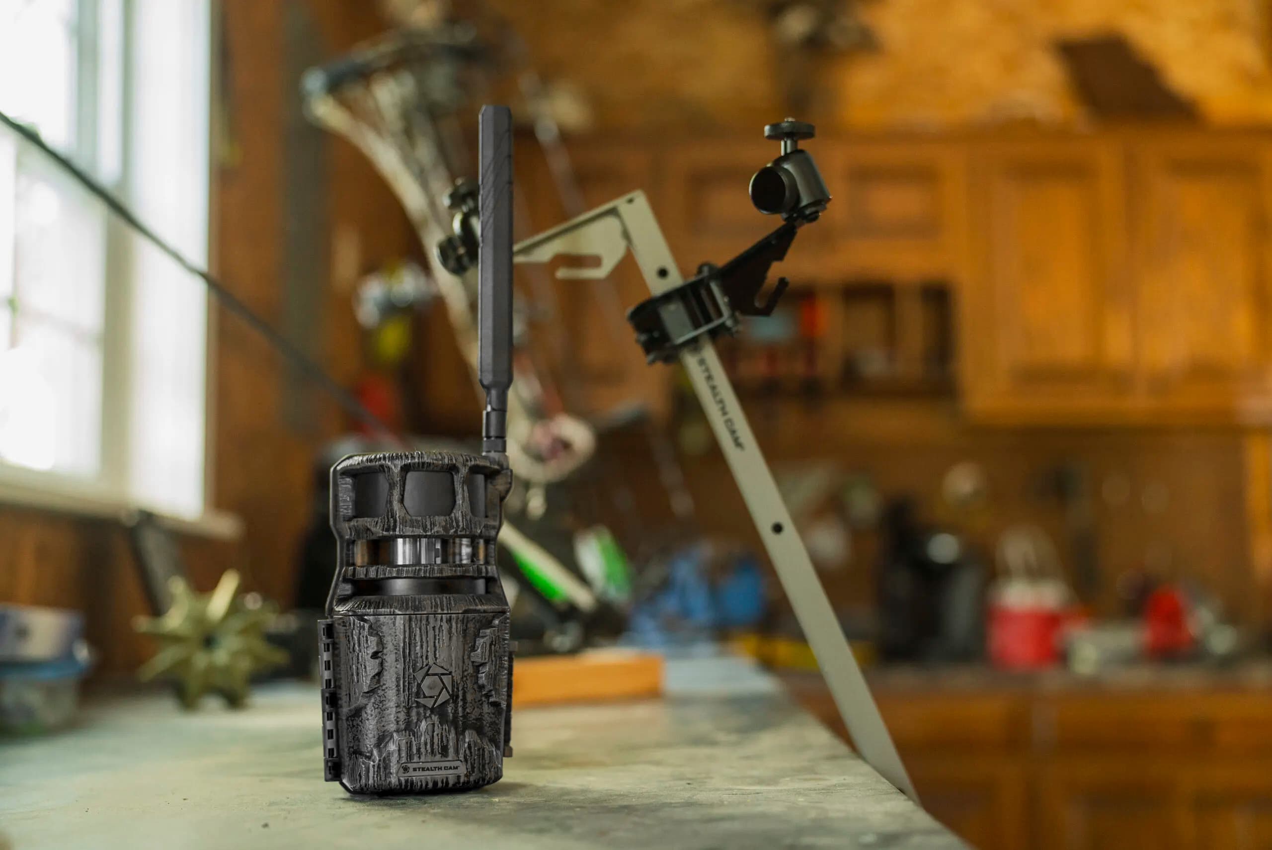 Revolver Pro 360° Cellular Trail Camera