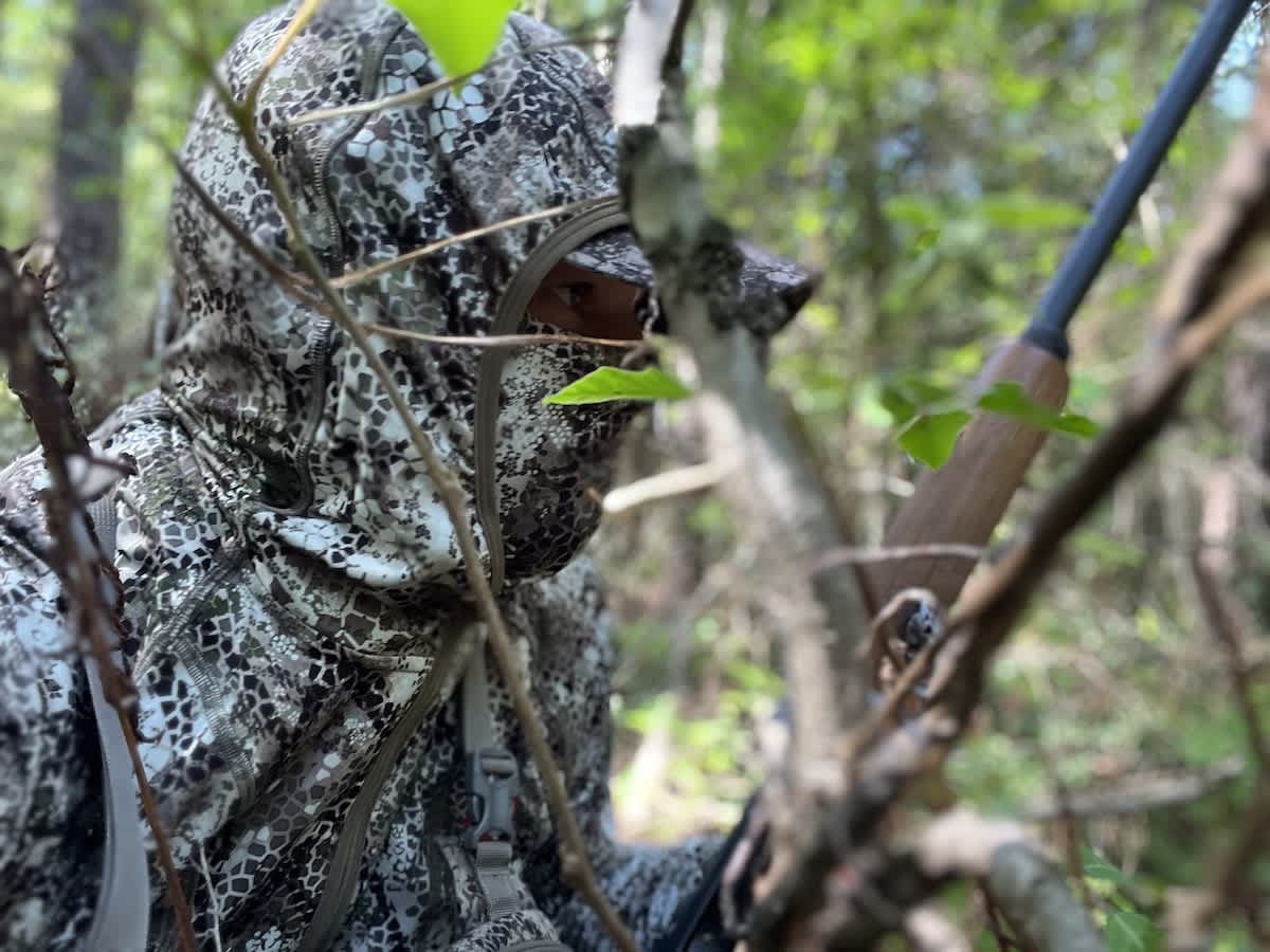 Badlands Stealth CoolTouch Hoodie: OHUB Review