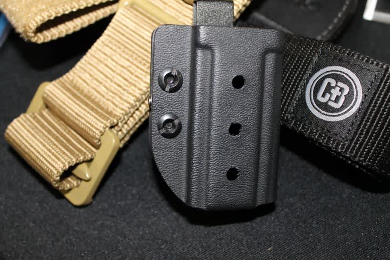 Crossbreed holsters 3