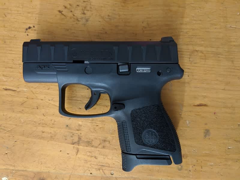 Beretta APX Carry