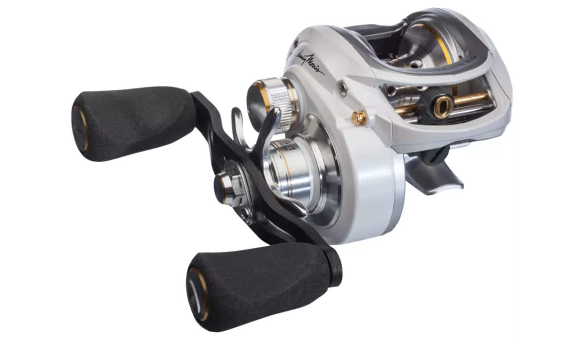 Bass Pro Shops Johnny Morris CarbonLite 2.0 Baitcast Reel